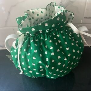 Shamrock Teapot Cosy NWT